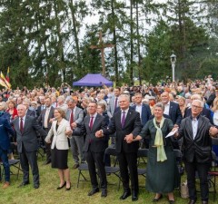 Президент Литвы: на Балтийском пути многие из нас впервые почувствовали себя свободными