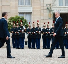 Президент: Литва и Франция едины в необходимости расширения оборонной промышленности в Европе