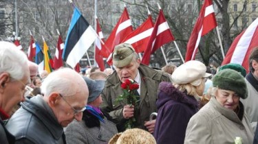 В центре Риги шествовали легионеры СС