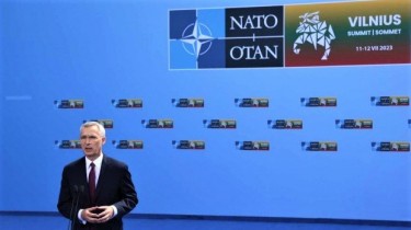 Йенс Столтенберг: Украина будет приглашена в НАТО после выполнения условий и с согласия членов (уточнения, видео, перевод на русский язык)
