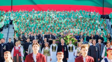 В субботу в Каунасе по традиции стартовал Праздник песни.