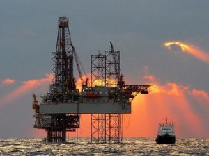 Латвия упорно ищет нефть в море