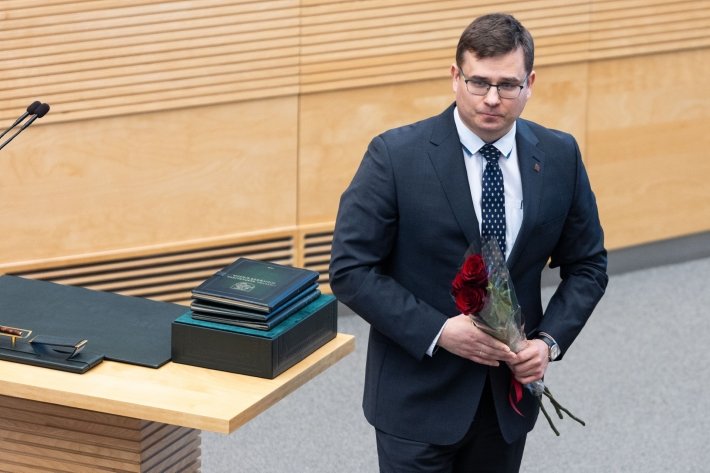 В Сейме принес присягу новый министр обороны Литвы