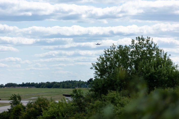 Литва включается в спор с Россией по поводу закрытого воздушного пространства ЕС