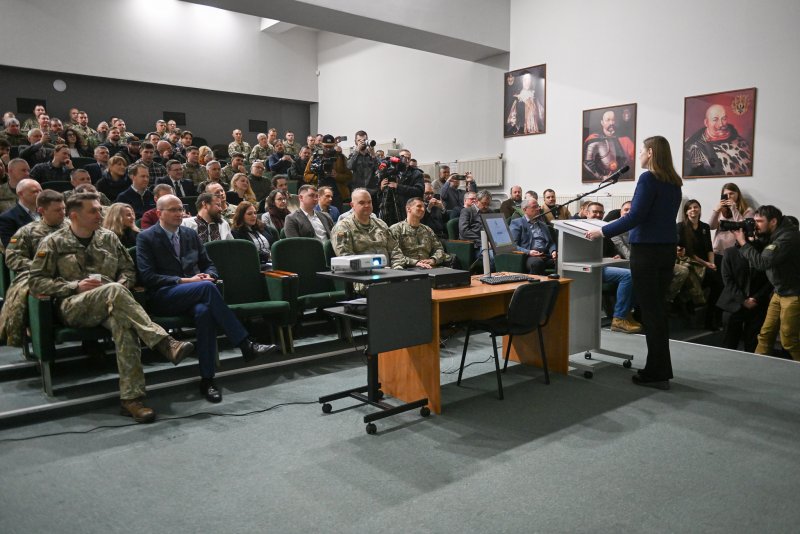 В Литве планируются кластеры по производству взрывчатки, дронов и морской обороне (дополнено)